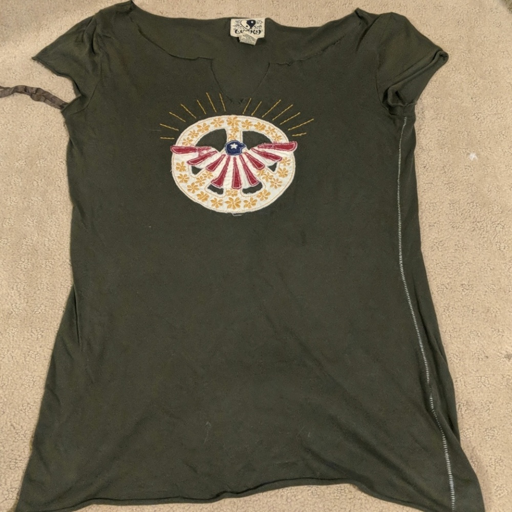 Lucky short sleeve embroidered shirt